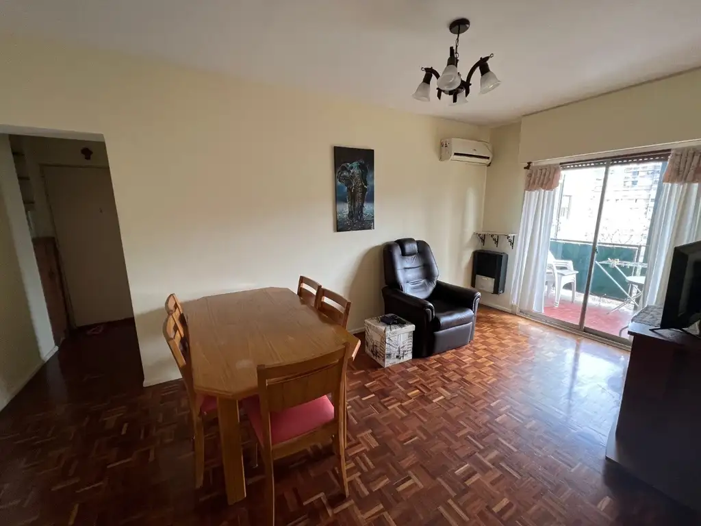 Venta Departamento 4 ambientes con 2 baños - Lugano IyII Torre 8