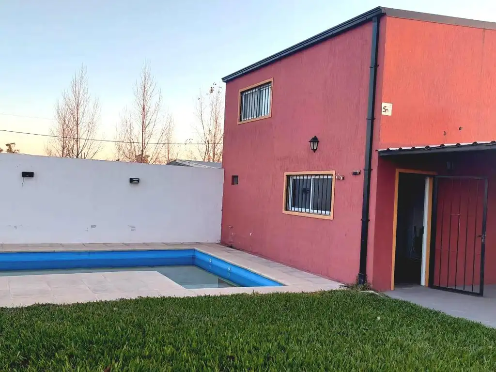 Venta Casa 1 dormitorio con pileta - Tierra de Sueños, Puerto San Martin