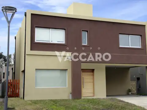 Casa en venta Moreno Barrio Privado