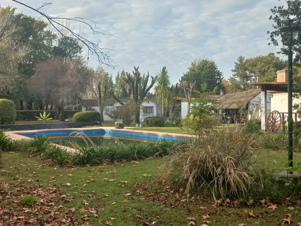 Completa Casa Quinta, Club De Campo El Moro