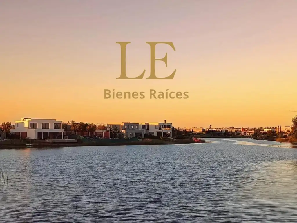 Venta Lote en Puertos del Lago Acacias