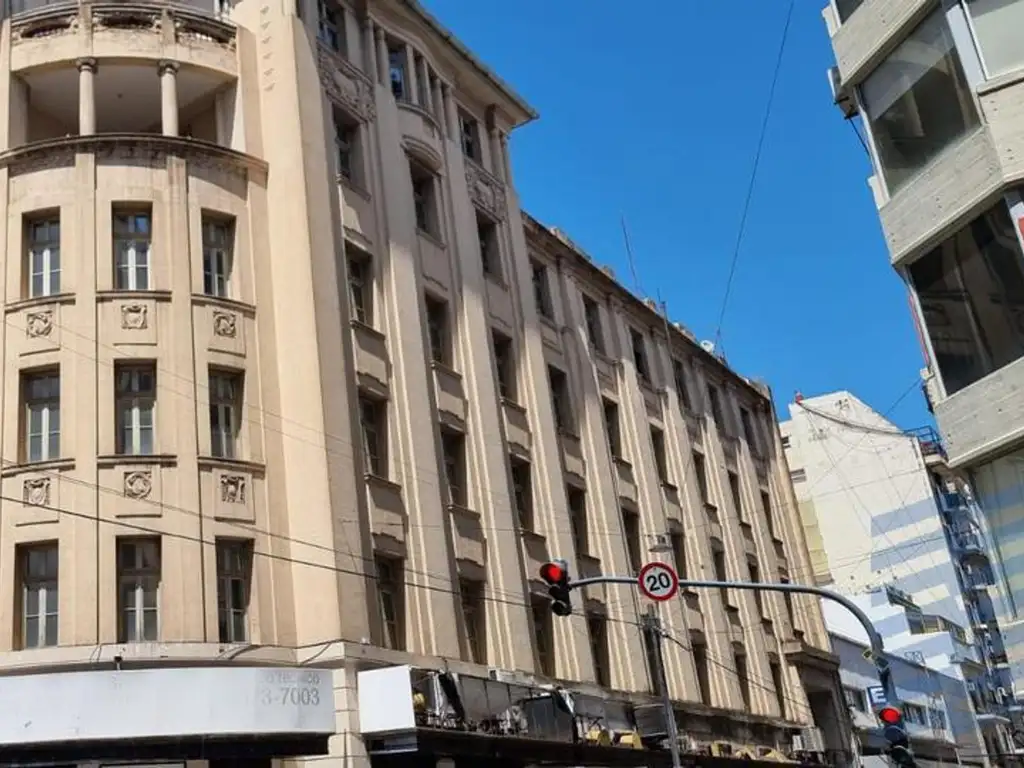 Edificio Art Deco 5 pisos con 4270m2 cubiertos