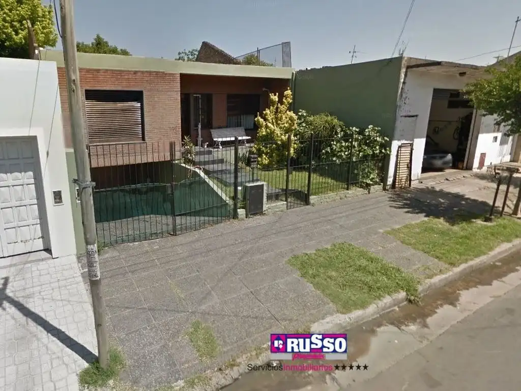 Venta Casa 5 Ambientes Isidro Casanova