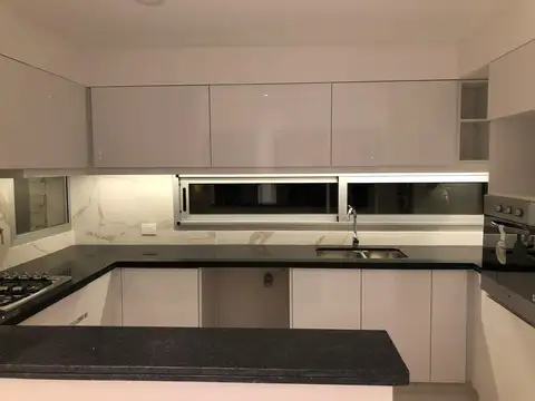 Casa en Venta con cochera