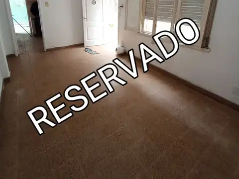 DEPARTAMENTO TIPO CASA INTERNO