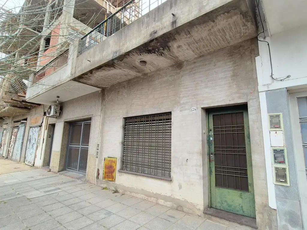 Casa en VENTA EN CASEROS-