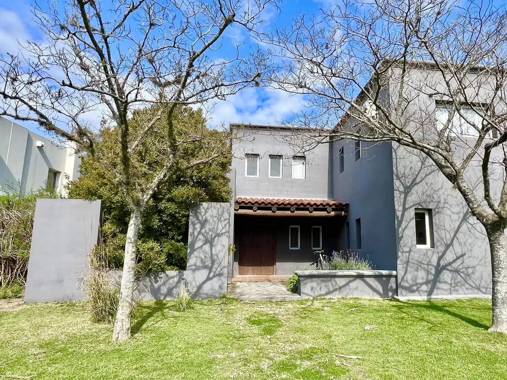 Casa en  venta en Santa Barbara