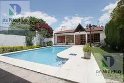 Venta de Casa con pileta en Castelar Sur APTA CREDITO