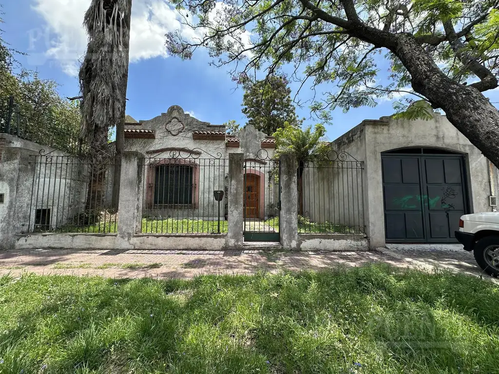 Casa en Banfield Este