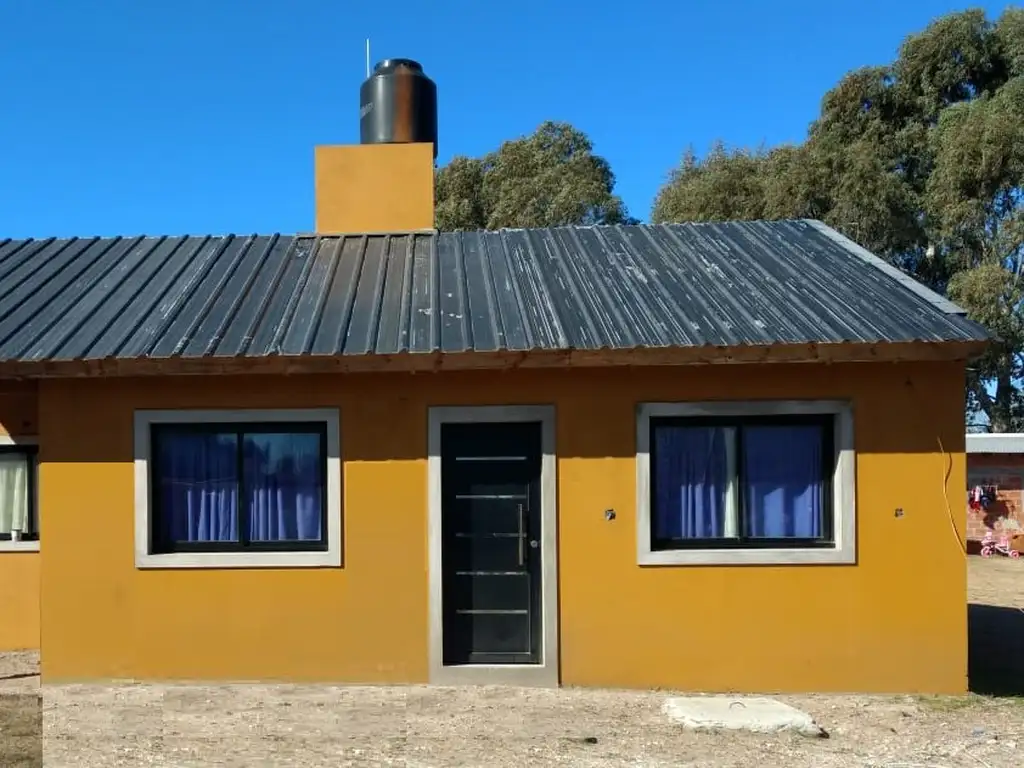 Casa de 3 ambientes, sobre lote propio, ideal vivienda permanente ( 140219)