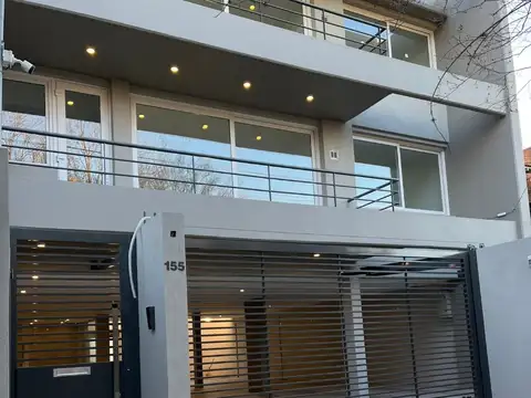 PH en Venta en Castelar Sur
