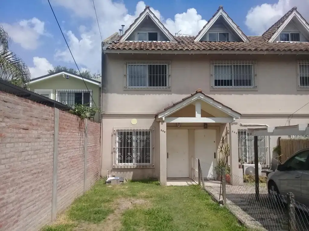 CASAS - DUPLEX - PILAR, GRAN BS. AS. NORTE