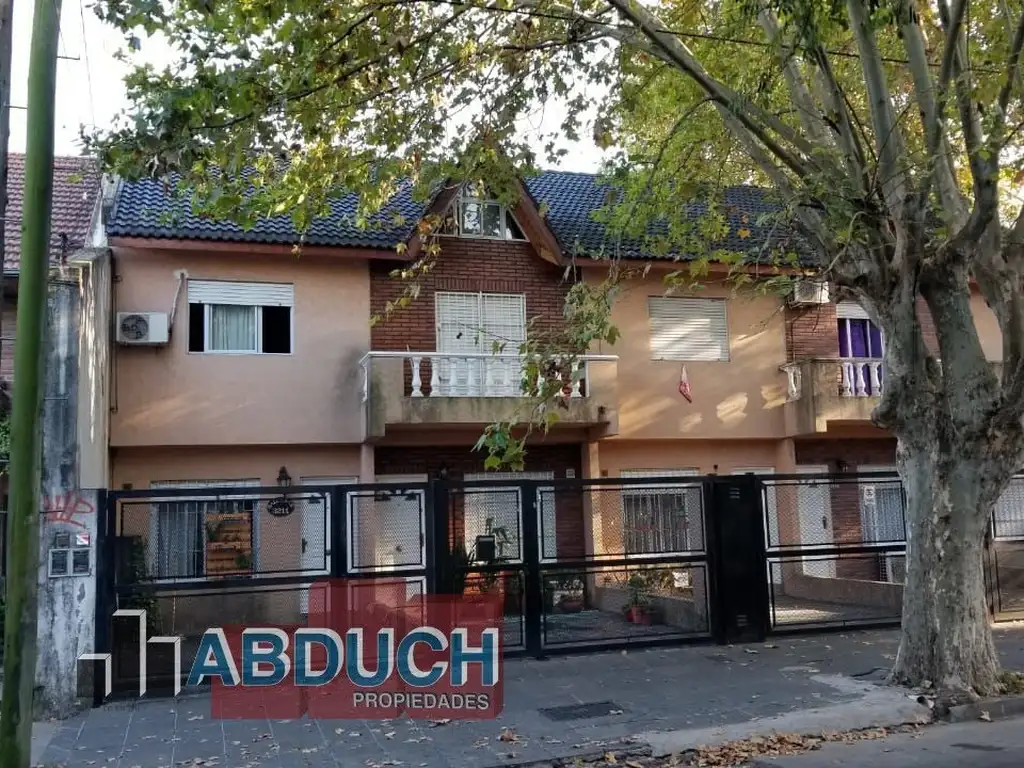 VENTA DUPLEX 4 AMBIENTES VILLA BALLESTER