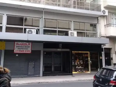 Plaza San Martín - 2 ambientes en edificio con seguridad