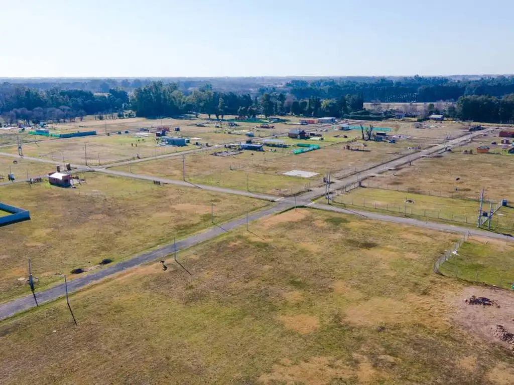 Venta de Terreno Barrio Parque Robles - Parada Robles, Exaltación de la Cruz