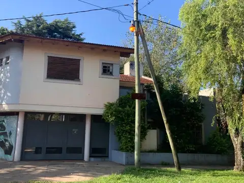 VENTA CASA MODERNA  4 AMB SAN ANTONIO DE PADUA