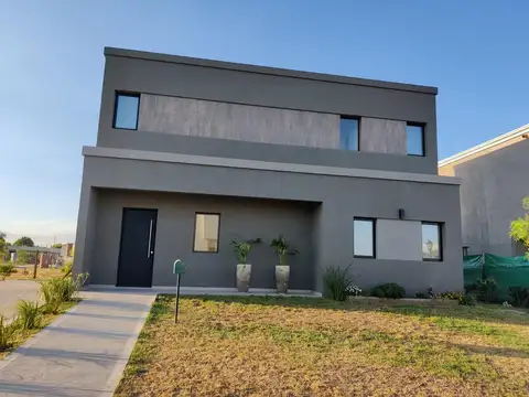 Navarrete Propiedades - Casa en oportunidad San Ramon, Pilar del Este - Foto 0