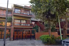 VENTA CASA Duplex en Coghlan/Belgrano permuta