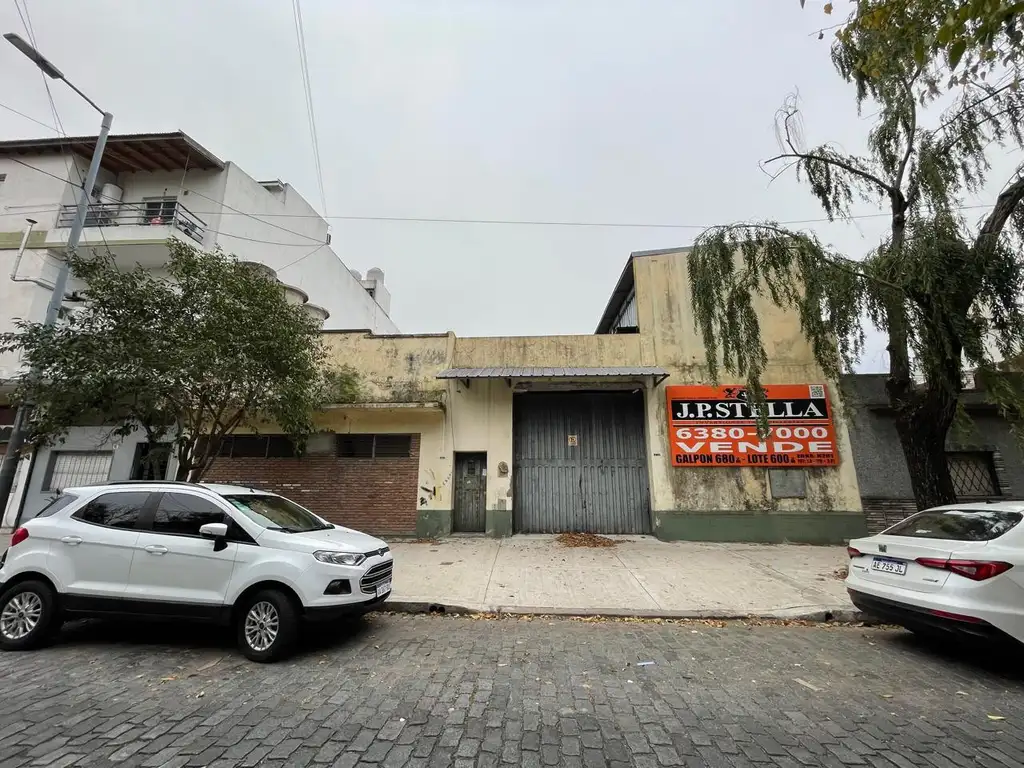 Galpón 680 m² Cubiertos s/ Lote 600 m² - Ideal Emprendimiento Inmobiliario - Liniers