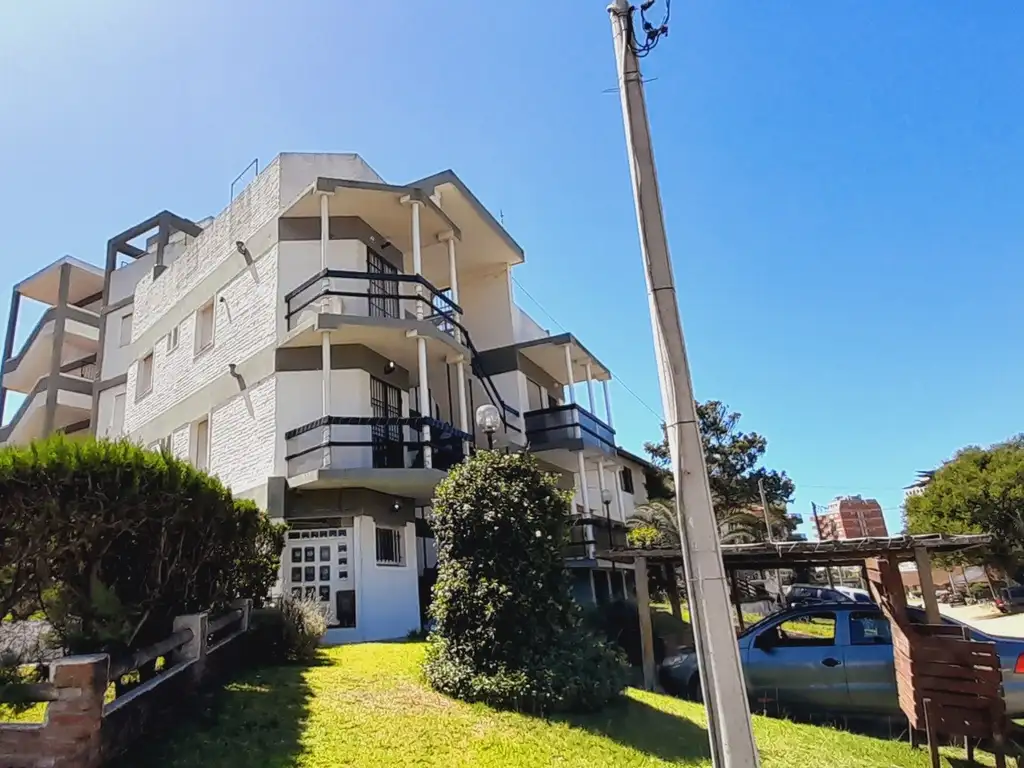 Departamento En Venta- 3 Ambientes - a 2 cuadras del mar- Villa Gesell - Albatros