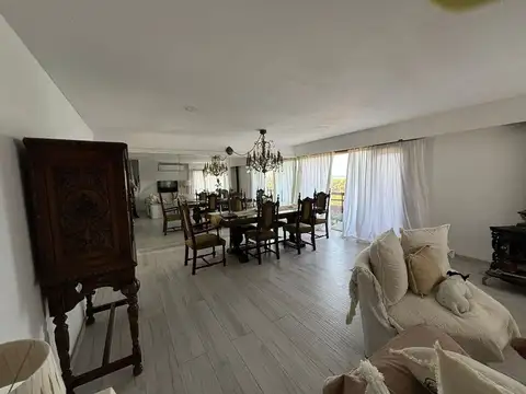 Alquiler Departamento PInamar 4 Amb con Parrilla