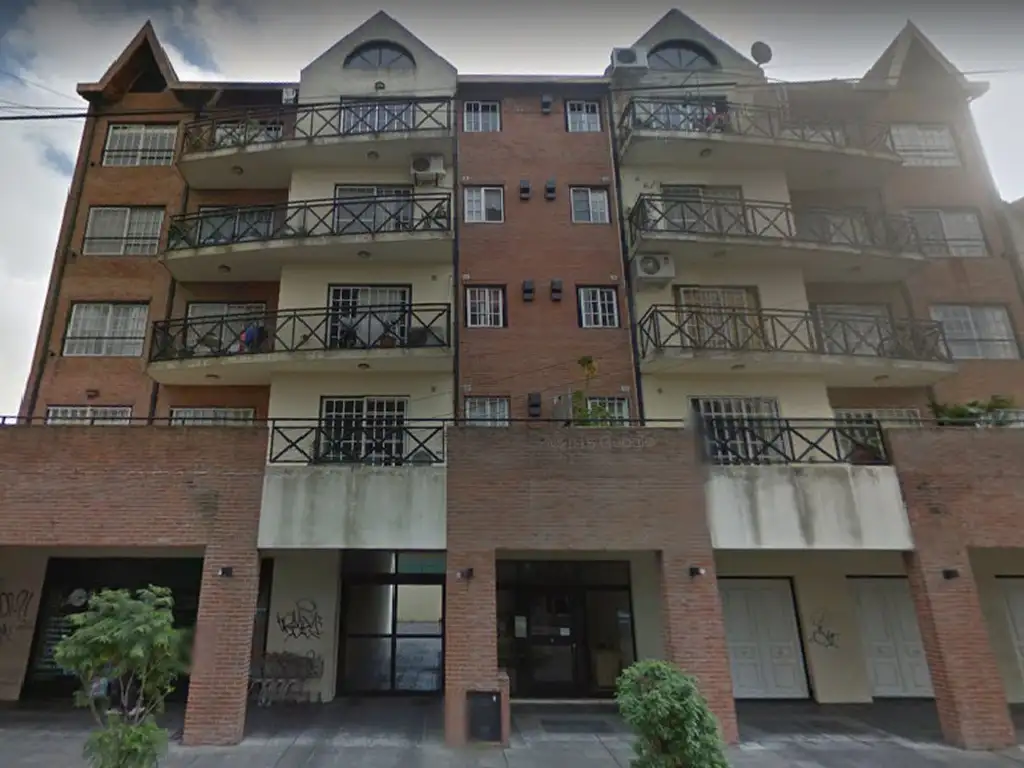 EN VENTA EN CIUDAD JARDIN EXCELENTE DEPARTAMENTO DE 1 DORMITORIO CON BALCON CORRIDO - FICHA 7647