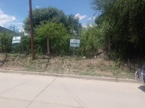 TERRENO EN VILLA DOLORES/ VILLA SARMIENTO