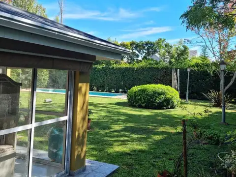 Casa en Venta con cochera