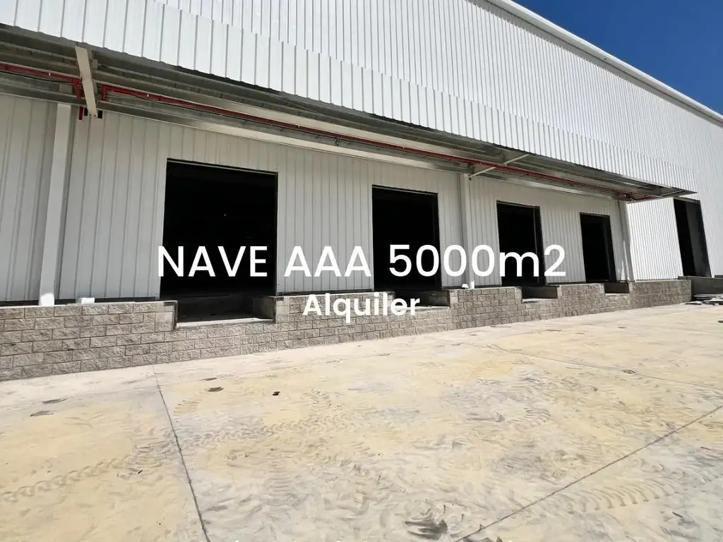 Nave Industrial en  Alquiler AAA