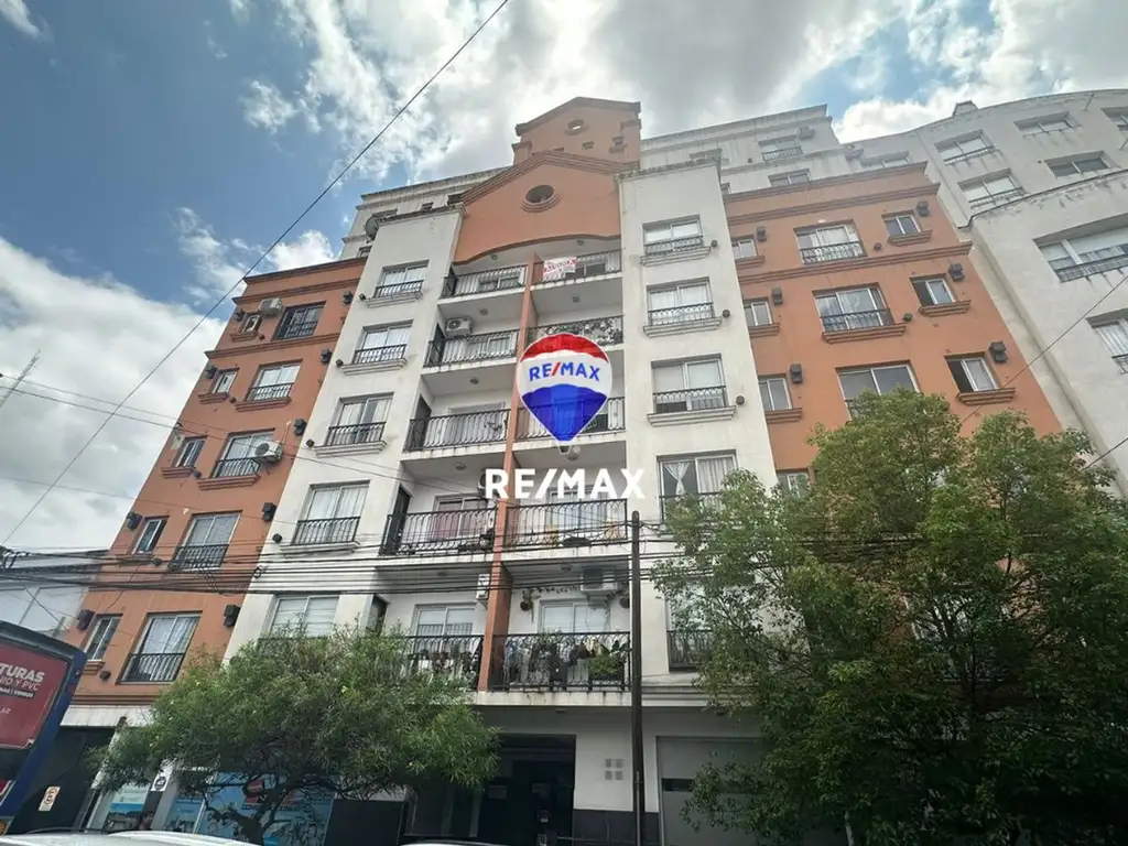 DPTO. 2 DORM. C/COCHERA EN VENTA, ZONA MACROCENTRO