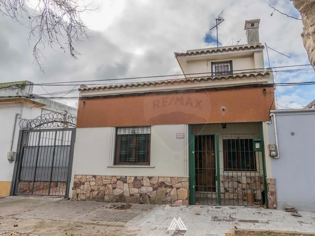 VENTA CASA 3 DORMITORIOS EN SAYAGO