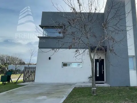 ALQUILER | CASA 5 ambientes con pileta escritorio | Barrio El Aljibe - Foto 0