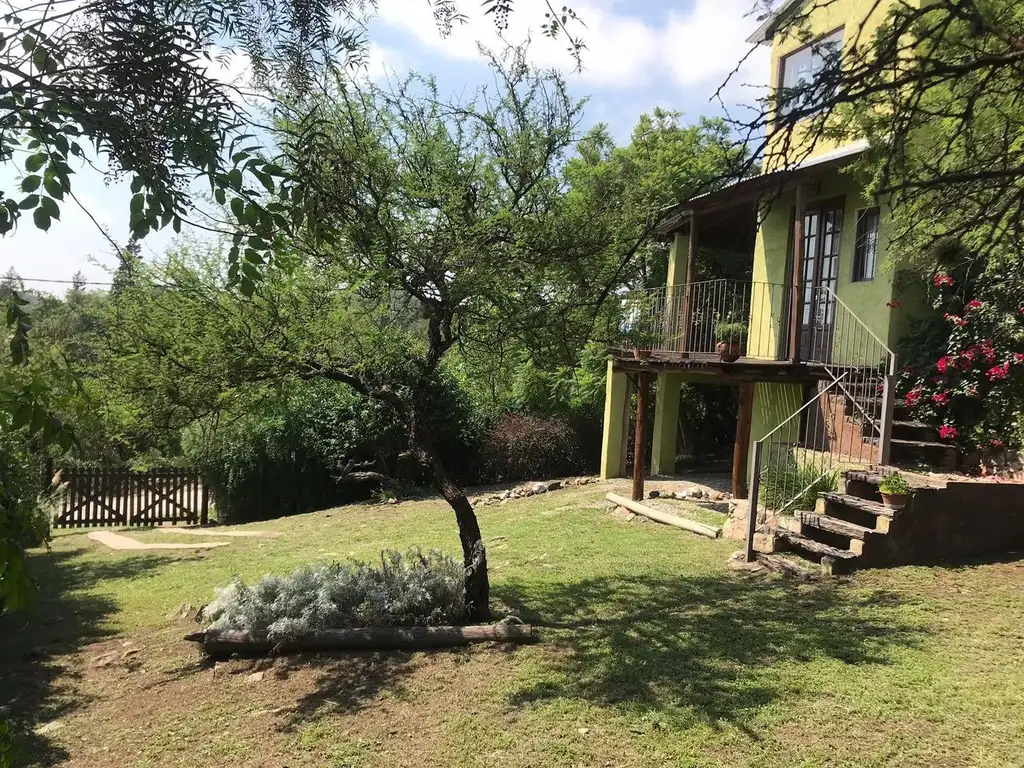 Se vende casa en La Serranita, Sierras de Cba.