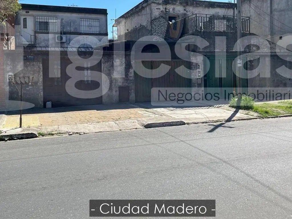 Vivienda multifamiliar sobre lote de 17.32 x 59 metros en Ciudad Madero