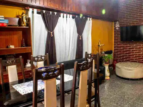 VENTA CASA 3 AMB C/PATIO VILLA DOMINICO AVELLANEDA - Foto 0