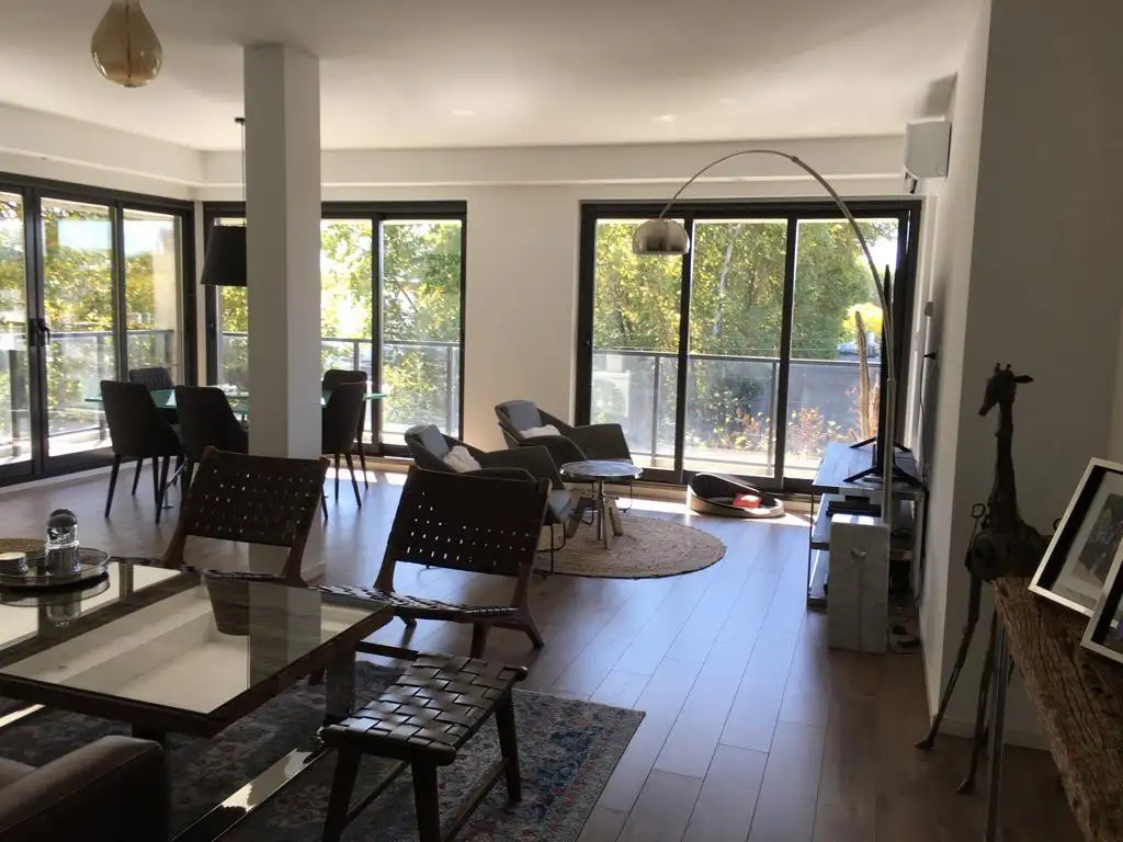 Espectacular Departamento de 4 ambientes  en Venta en Villa Urquiza R