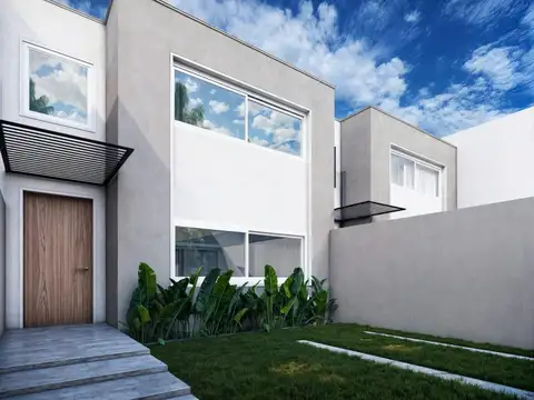 4 ambientes cochera, patio privado, baño en suite.