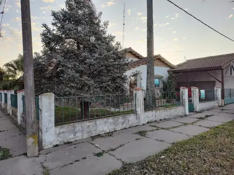 VENTA CASA EN C.BOGADO