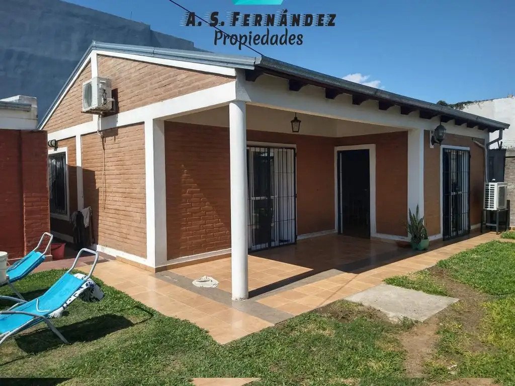 CASA EN VENTA ZONA "RUDAS"/Colegio "San Antonio"