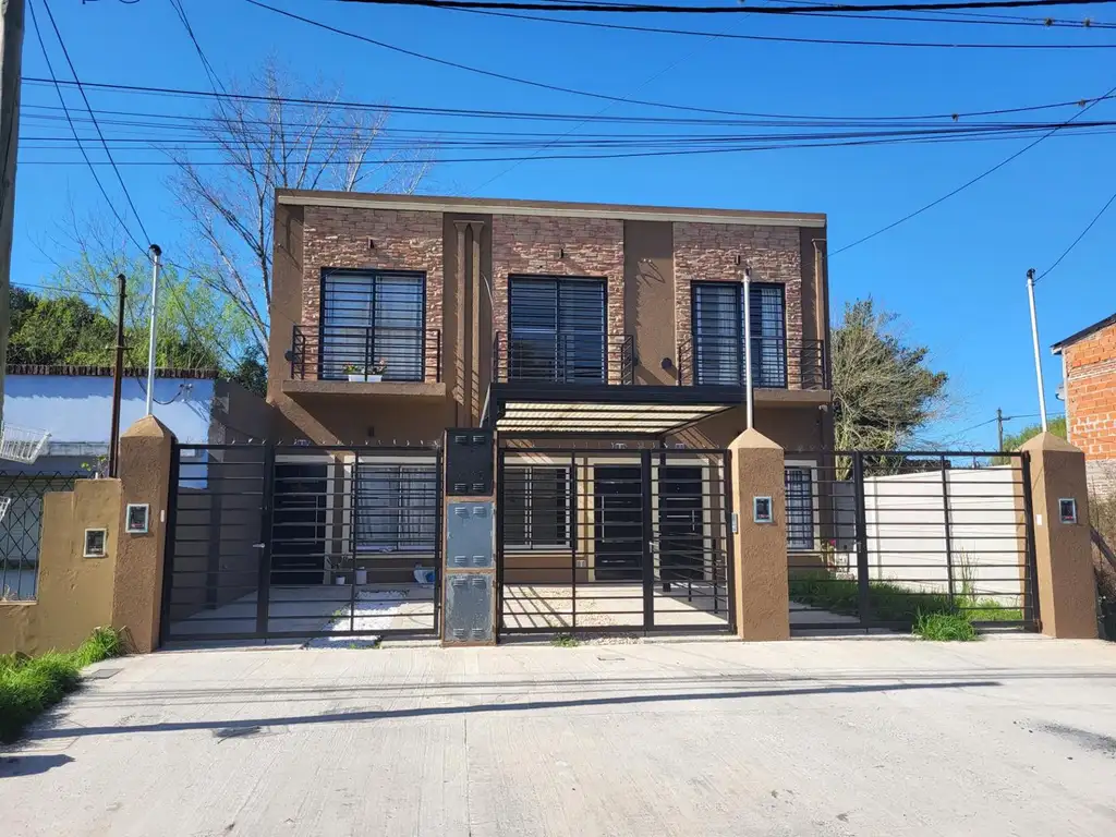 Duplex en Alquiler Dos Dormitorios Escobar