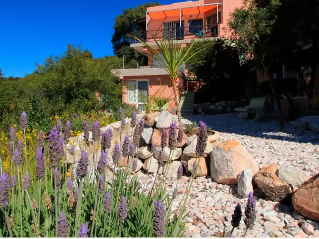 Aparts hotel, Capilla del Monte, excelentes VISTAS al Uritorco, venta Cordoba