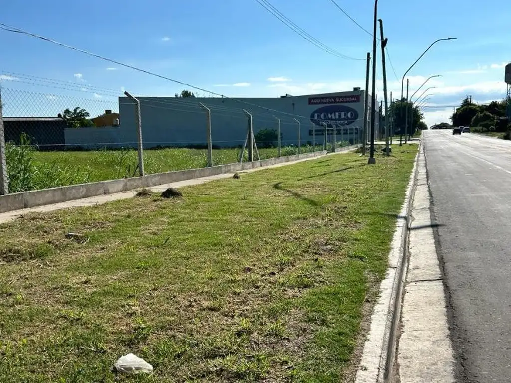 SE VENDE GRAN LOTE DE 1843M2 SOBRE LARRALDE CASI AV AMERICAS