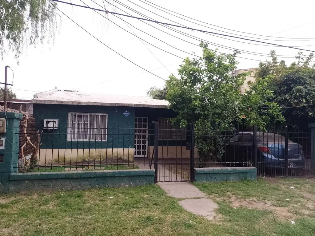 Casa 2 dormitorios en Fisherton, Rosario - VENTA