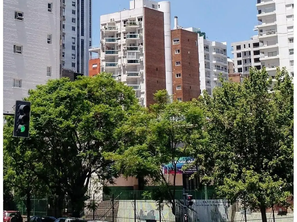 Hermoso Departamento manzana Fund. Libertad Parque Espana