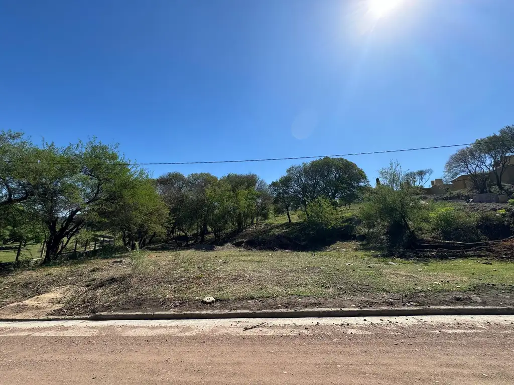 Oportunidad de inversión en terreno en Unquillo.