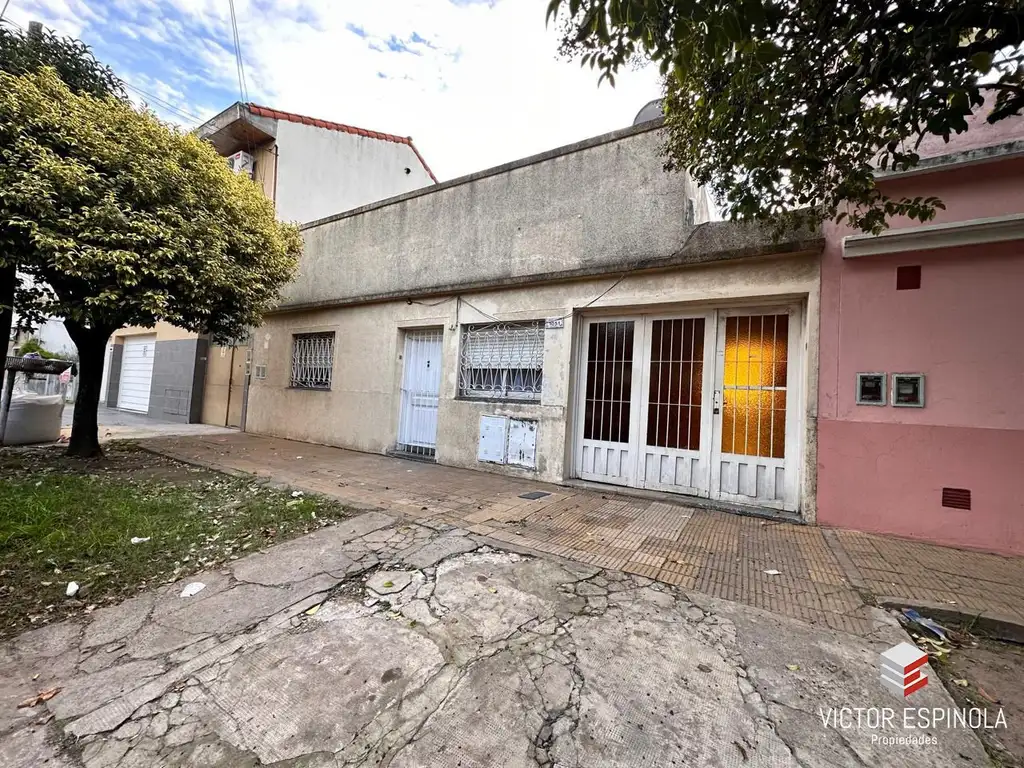 CASA LOTE PROPIO 2 FAMILIAS, VILLA BOSCH 6 AM PATIO, GARAGE