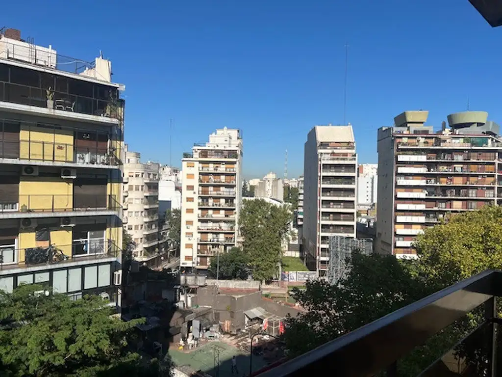 Departamento de 4 ambientes en Venta en Caballito