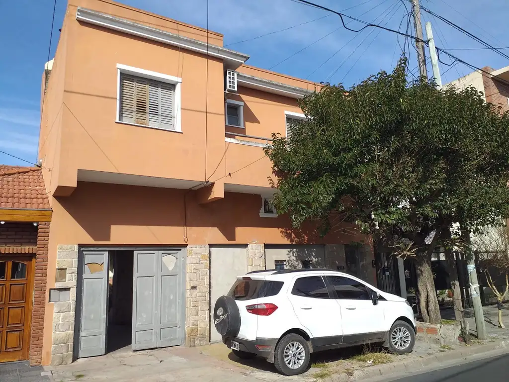 VENTA DE CASA 3 AMBIENTES