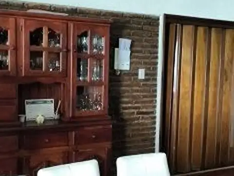 Casa en Venta - 4 ambientes - USD 130.000