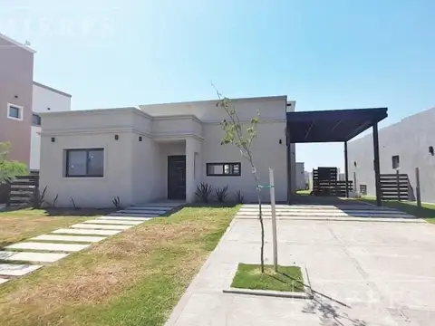 Muy linda casa en venta en San Ramón, Pilar del Este - Foto 0